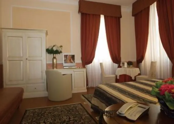 Relais Antico Palazzo Rospigliosi 4*