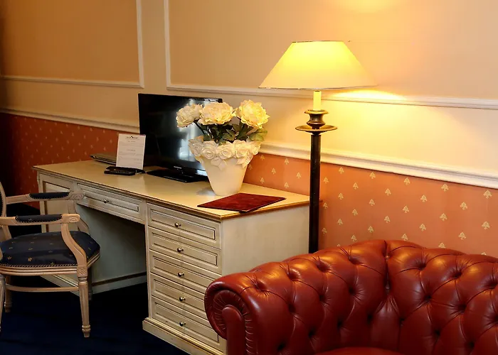 Hotel Relais Antico Palazzo Rospigliosi 4*