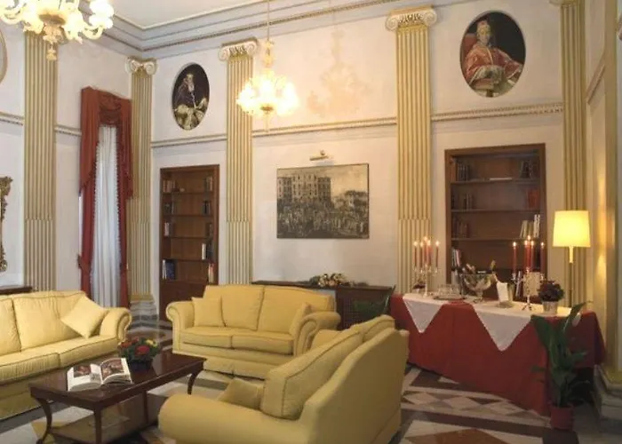 Hotel Relais Antico Palazzo Rospigliosi 4*